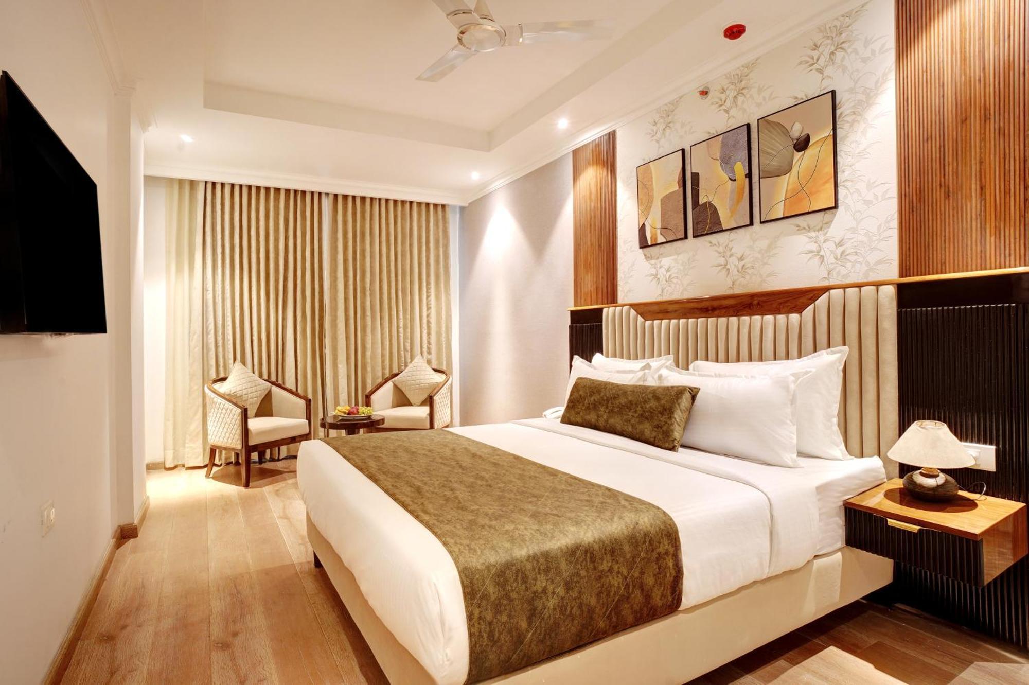 Iva Premium Delhi Airport With Airport Drop Hotel Új-Delhi Kültér fotó